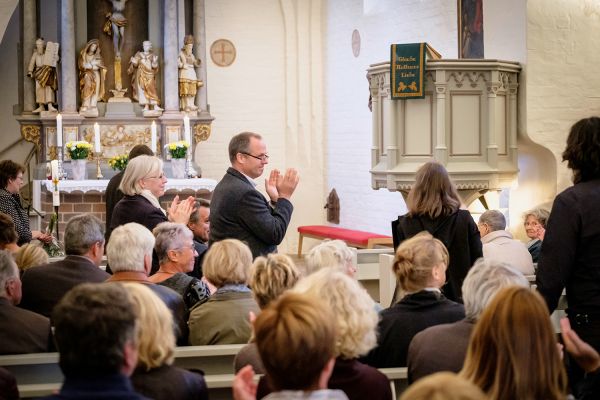 Applaus für die Künstler beim Auftakt der Orgelspiele, Foto Heiko Preller